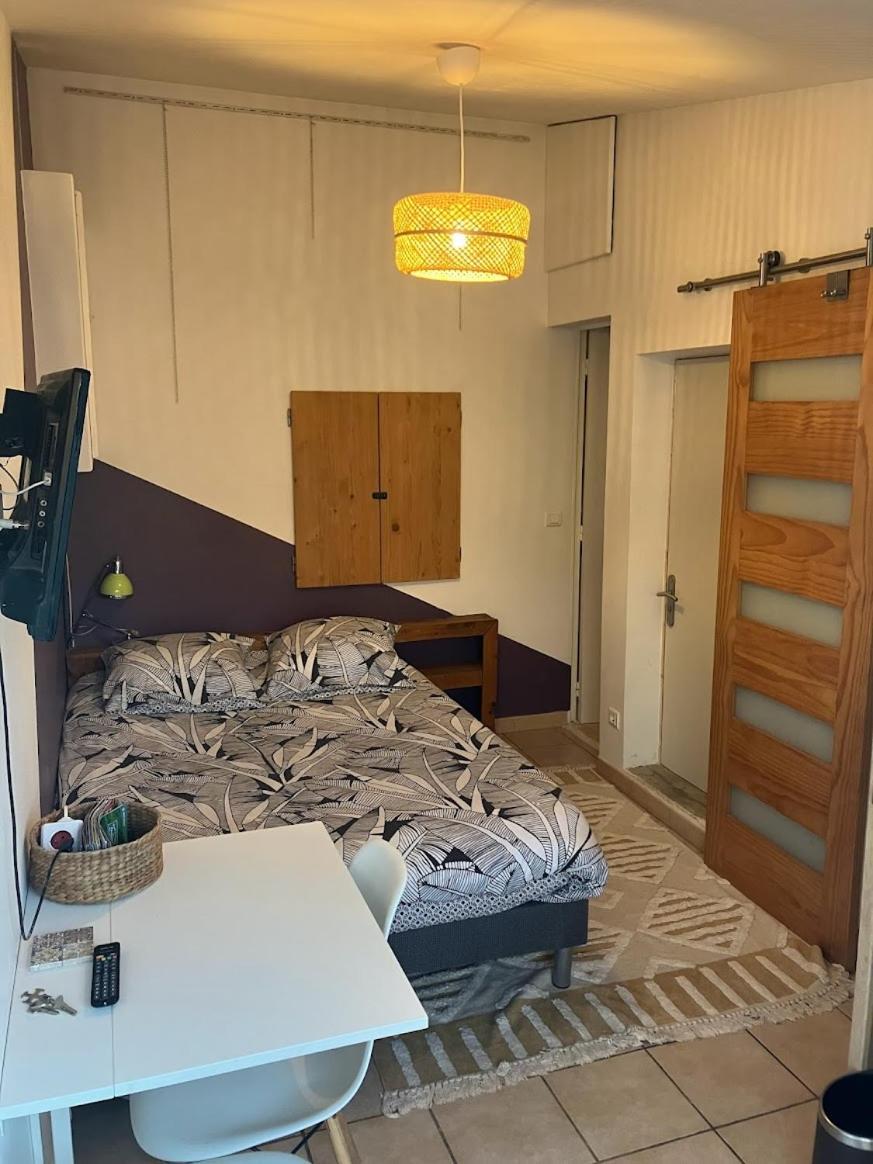 Le Nid Castries - Charmant Logement Complet Et Equipe Centre Castries Proche Montpellier 外观 照片